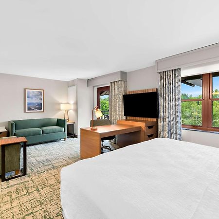 Hampton Inn & Suites לייק פלאסיד מראה חיצוני תמונה