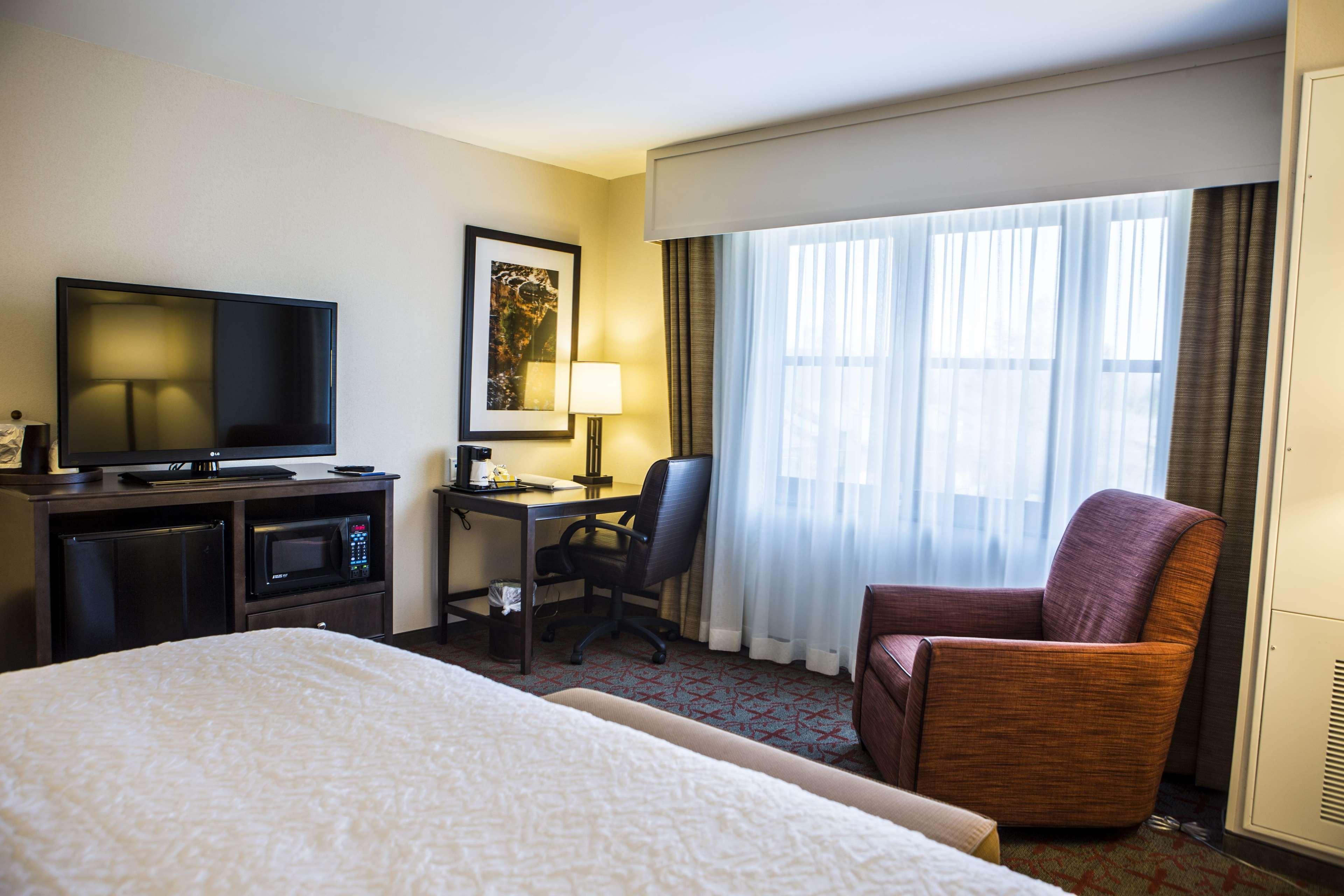 Hampton Inn & Suites לייק פלאסיד מראה חיצוני תמונה